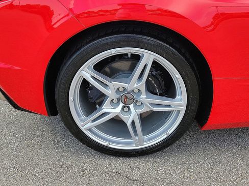 Used 2020 Chevrolet Corvette Stingray Coupe w/ 1LT image 7