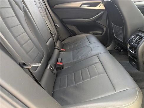 Used 2021 BMW X4 xDrive30i w/ Executive Package image 19