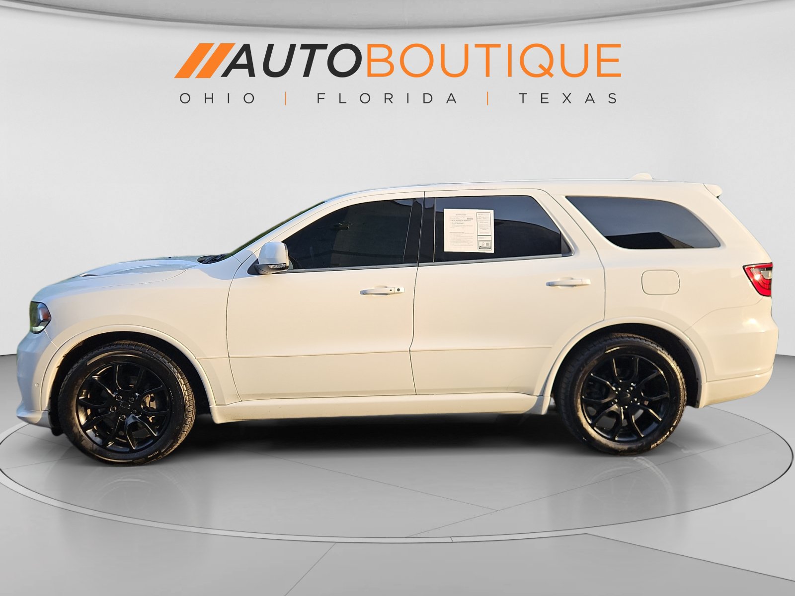Used 2018 Dodge Durango R/T w/ Technology Group AWD/4WD image 2
