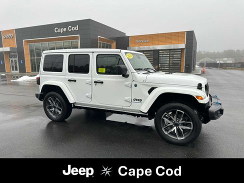Used 2024 Jeep Wrangler Sport S w/ Convenience Group image 1