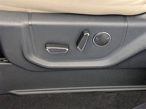 Used 2024 Ford Expedition Max Limited image 15