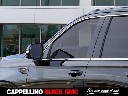 New 2026 GMC Yukon AT4 Ultimate AWD/4WD image 12