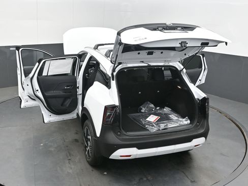New 2026 Nissan Kicks SV FWD image 43