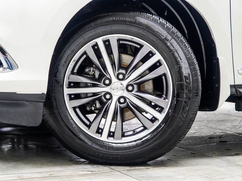 Used 2018 INFINITI QX60 Luxe image 3