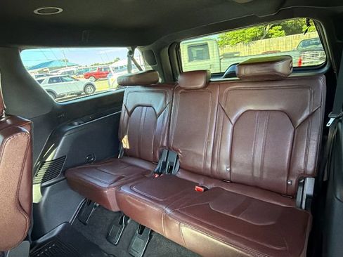 Certified 2022 Ford Expedition Max Limited AWD/4WD image 27