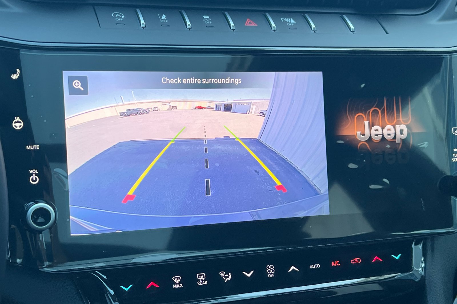 New 2027 Jeep Grand Cherokee Limited AWD/4WD image 23