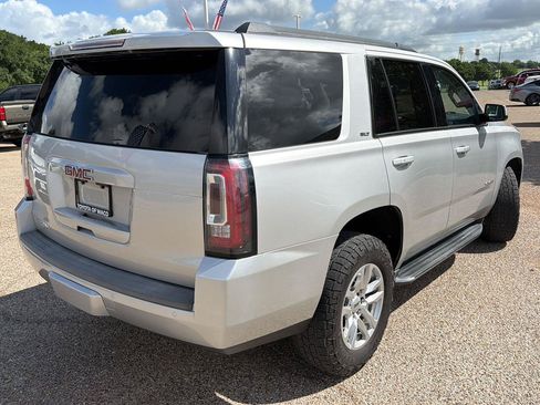 Used 2019 GMC Yukon SLT w/ Open Road Package RWD image 3