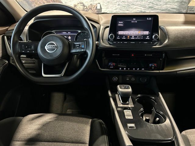 Used 2021 Nissan Rogue SV FWD image 51