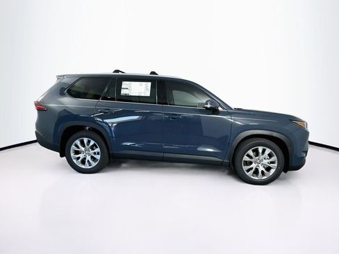 New 2026 Toyota Grand Highlander AWD image 10