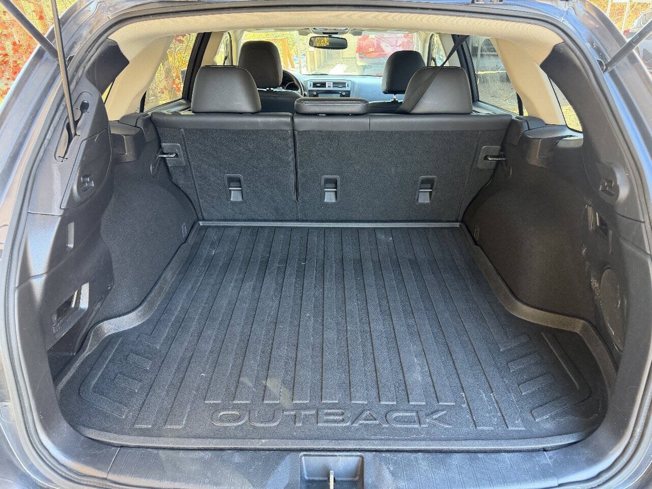 Used 2016 Subaru Outback 3.6R Limited AWD/4WD image 14