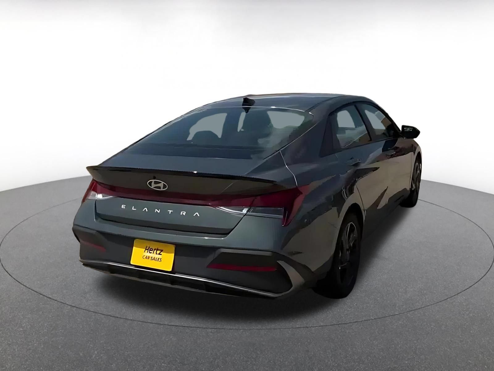 Used 2026 Hyundai Elantra Sport FWD image 13