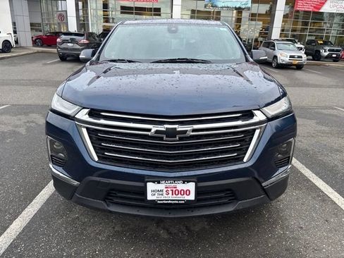 Used 2022 Chevrolet Traverse LT AWD/4WD image 2