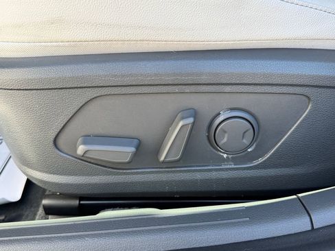 Used 2022 Hyundai Sonata Limited image 25