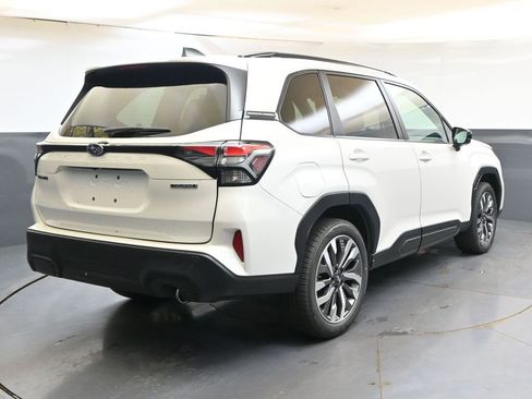 New 2026 Subaru Forester Touring AWD/4WD image 5