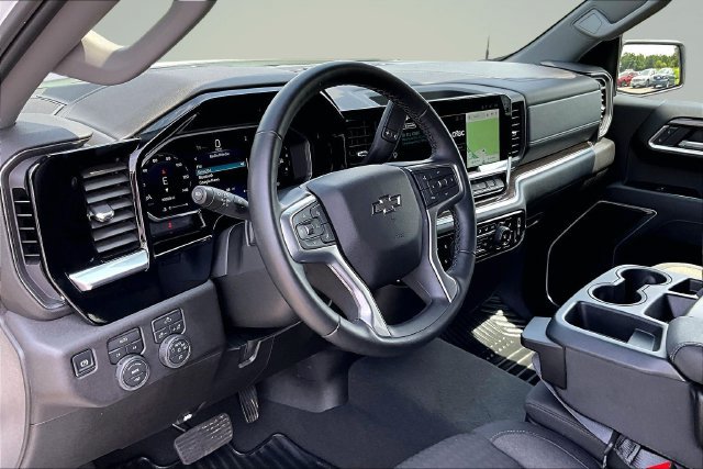 Used 2026 Chevrolet Silverado 1500 RST AWD/4WD image 18