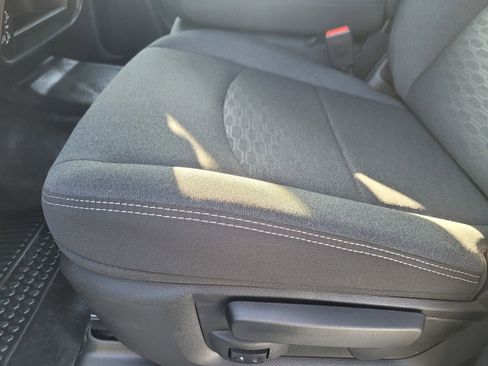 New 2025 RAM 2500 Tradesman w/ Special Service Vehicle Group image 13