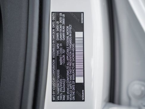 New 2026 Volvo XC60 B5 Plus w/ Protection Package Premier image 37