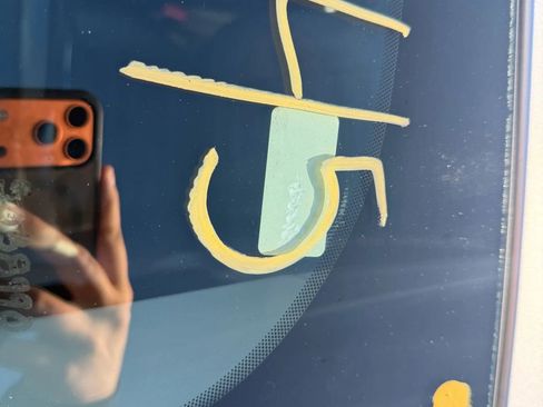 Used 2016 Ford Fusion SE w/ Equipment Group 202A image 28