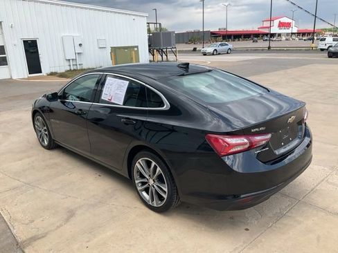 Used 2022 Chevrolet Malibu LT FWD image 33