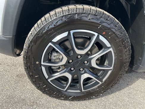 Certified 2024 Jeep Compass Trailhawk image 17