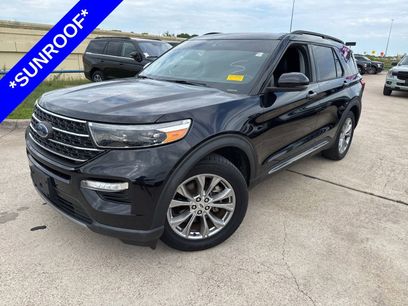 Certified 2022 Ford Explorer XLT w/ Equipment Group 202A