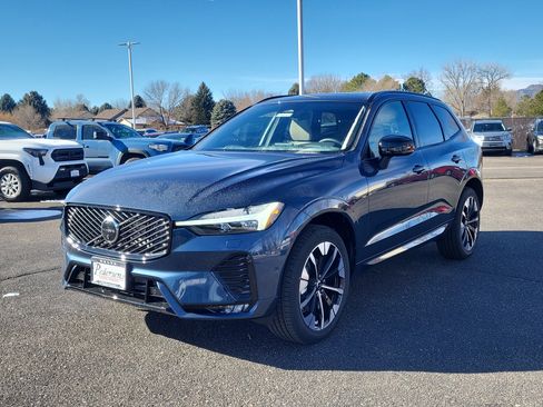 New 2026 Volvo XC60 B5 Plus w/ Protection Package Premier image 4