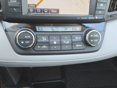 Used 2017 Toyota RAV4 AWD Hybrid image 25