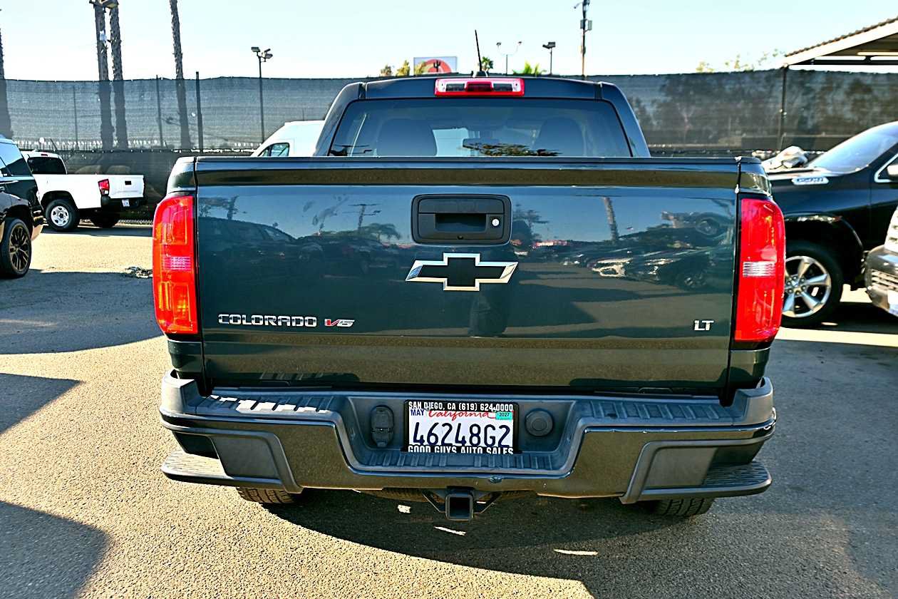 Used 2017 Chevrolet Colorado LT RWD image 5