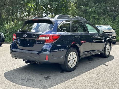 Used 2018 Subaru Outback 2.5i Premium AWD/4WD image 30