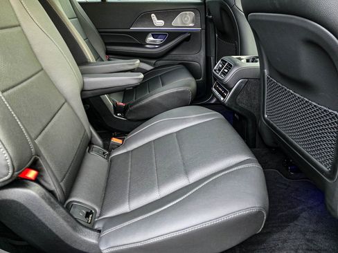 New 2025 Mercedes-Benz GLS 450 4MATIC image 37