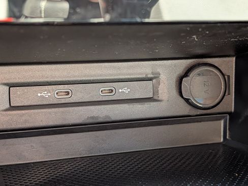 Certified 2024 Volkswagen Taos S FWD image 28
