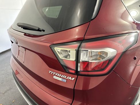 Used 2017 Ford Escape Titanium image 26