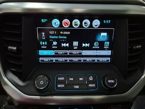 Used 2017 GMC Acadia SLT AWD/4WD image 14
