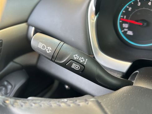 Used 2021 Chevrolet Traverse Premier w/ Redline Edition image 15