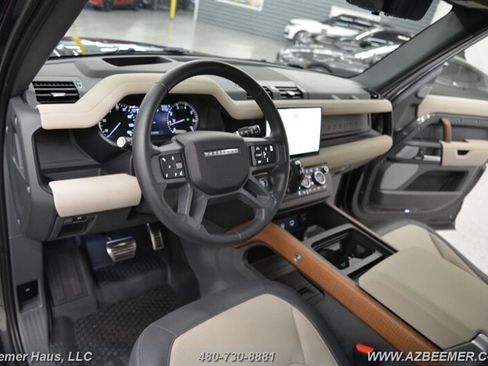 Used 2023 Land Rover Defender 130 X AWD/4WD image 14