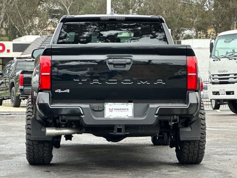 New 2025 Toyota Tacoma SR5 image 4