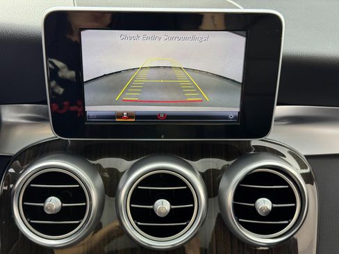 Used 2018 Mercedes-Benz C 300 Sedan image 29