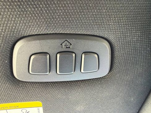Certified 2023 Ford F150 Lariat AWD/4WD image 49