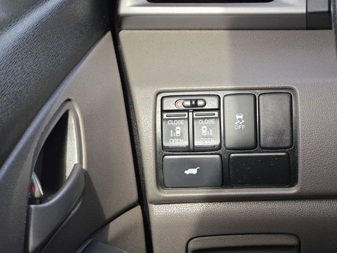 Used 2012 Honda Odyssey EX-L image 23