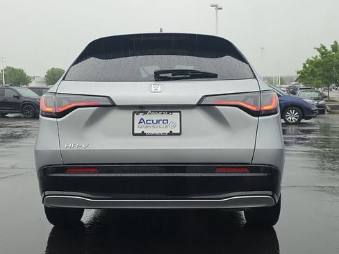 Used 2025 Honda HR-V EX-L image 6