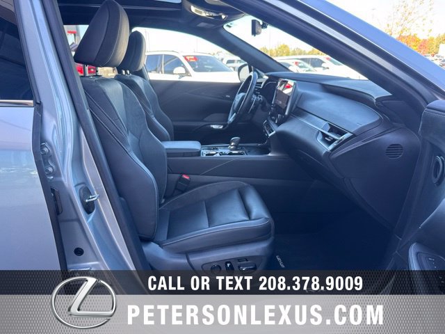 Used 2026 Lexus RX 450h AWD w/ Convenience Package image 13