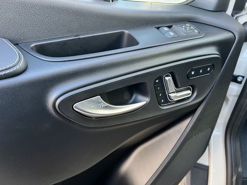 New 2025 Mercedes-Benz Sprinter 2500 image 17