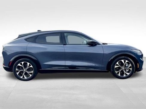 Used 2021 Ford Mustang Mach-E Premium AWD/4WD image 9