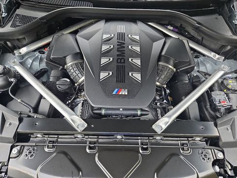 New 2026 BMW X6 M60i w/ Executive Package image 11