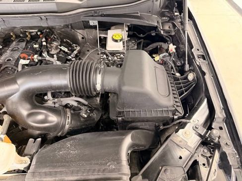 Used 2025 Ford F150 Lariat AWD/4WD image 56