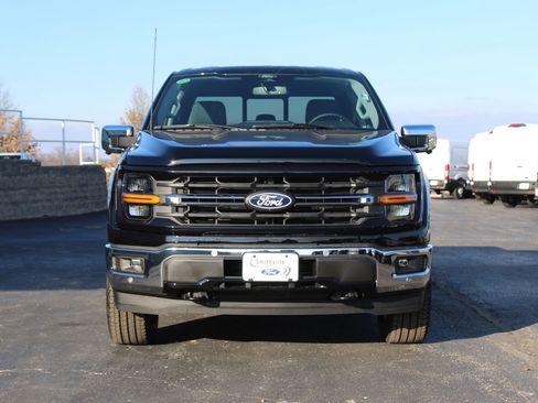 New 2025 Ford F150 XLT w/ Equipment Group 302A MID image 8