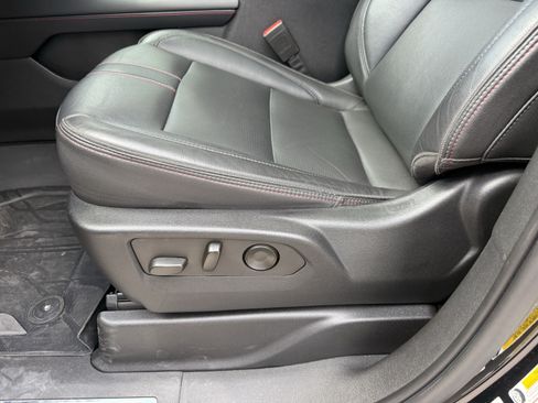 Used 2021 Chevrolet Tahoe RST AWD/4WD image 29