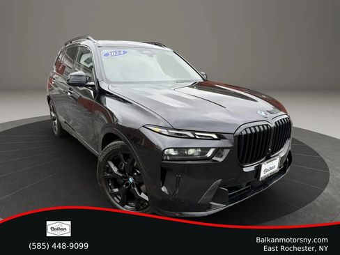 Used 2024 BMW X7 xDrive40i w/ Premium Package AWD/4WD image 1