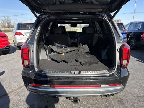 Used 2024 Hyundai Palisade Calligraphy image 33