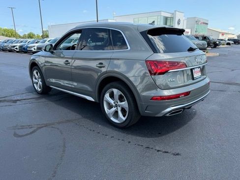 Used 2023 Audi Q5 2.0T Premium Plus w/ Premium Plus Package AWD/4WD image 7